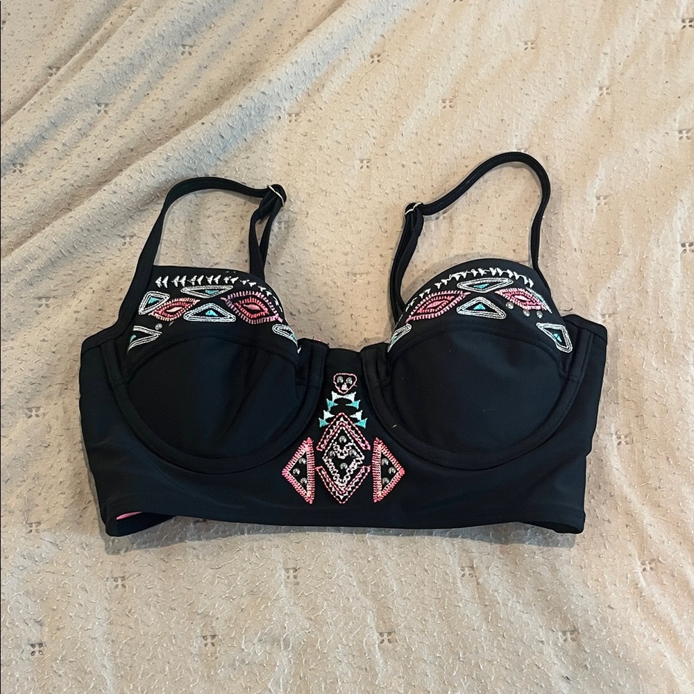 Xhilaration Black Bralette with Colorful Embroidery